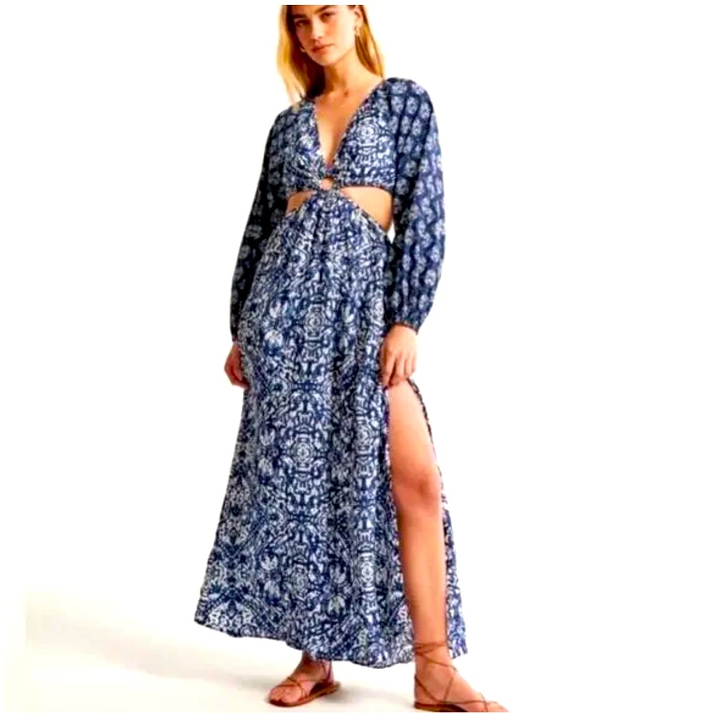 Abercrombie & Fitch Cutout Maxi Dress